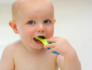tips tandenpoetsen baby